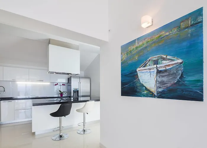 Apartament Ivan Stanici *